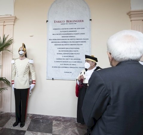 Il Presidente Mattarella ricorda Enrico Berlinguer nel 40° anniversario della morte