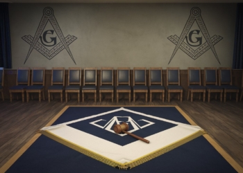 Il Tribunale di Roma sospende l’elezione del Massone Antonio Seminario, Gran Maestro del GOI