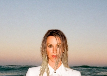 “Such pretty forks in the road”, l’album di Alanis Morissette