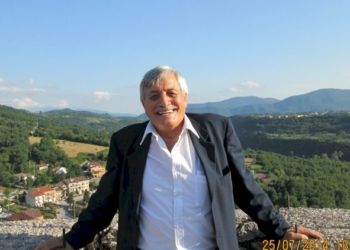 Una storia al di là del muro