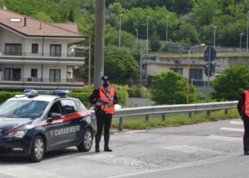 TORMENTA L’EX: INTERVIENE L’ARMA