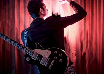 LUKE RHODES : è arrivato “LOOK AT ME NOW