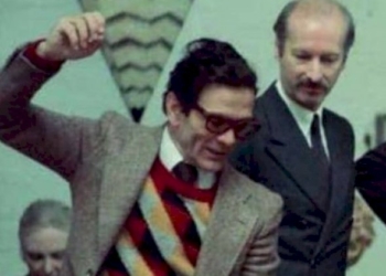 Un Paese ridicolo e sinistro
