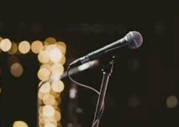 Dario Sansone e Ilaria Graziano interpretano il celebre brano «Voce ‘e notte»