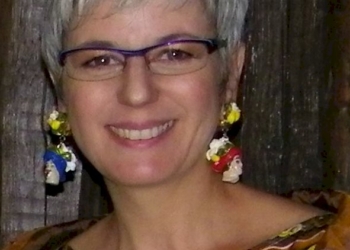 Importante riconoscimento a Marinella Milazzo per il suo impegno nell’arte a favore degli Ultimi