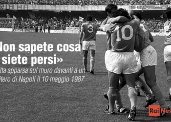 IN MEMORIA DI MARADONA