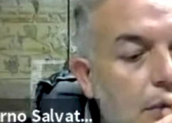 Una storia di rispetto delle regole che si trasforma in un divertente atto di scuse