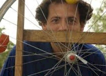 Storie a domicilio. Come salvare la creatività