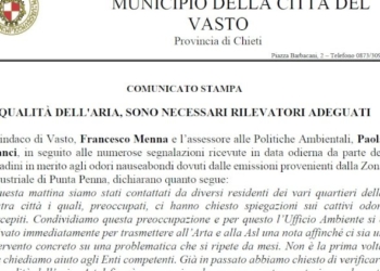 Vasto. Aria irrespirabile e «odori nauseabondi» nel cuore della città