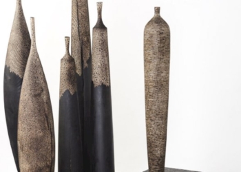 Riccardo Masini debutta in una mostra personale con le sue sculture in legno
