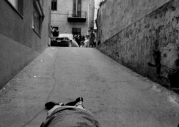 Nessun divieto ai messaggi della mafia?