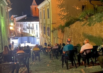 Teatro: in scena «Una notte con Dora»