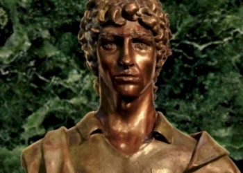 A Prato la scultura bronzea dedicata a Paolo Rossi