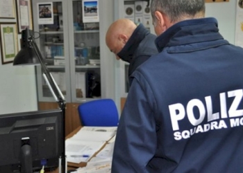 Denunciati per indebito utilizzo di carte elettroniche
