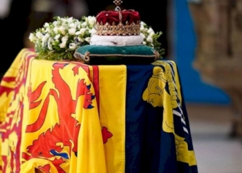 La distrazione di massa