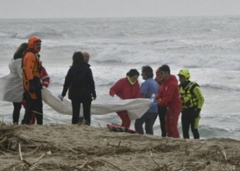 Ennesima strage nel Mediterraneo, non si può tacere sull’ipocrisia delle dichiarazioni di politici italiani e europei