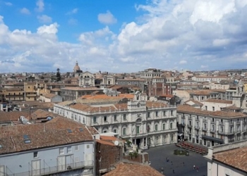 Cosa accade a Catania, città dove tra due mesi e mezzo si voterà?
