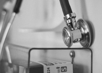 SALUTE PUBBLICA… non è un «affare» per la politica ma un diritto per i cittadini