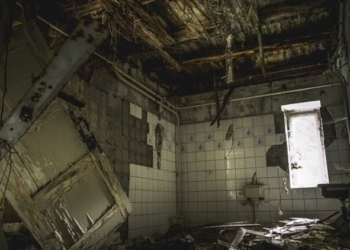 SANITA’: si smantella per tutti per un profitto per pochi