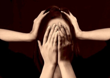 «Tanti credono che solo i fatti contino. Forse è anche per questo che molti parlano a sproposito»