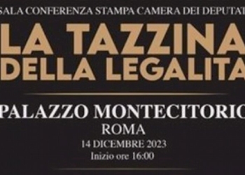 La tazzina della legalità arriva a Montecitorio