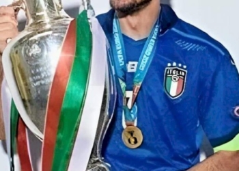 Un altro monumento del nostro calcio si ritira