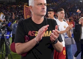 José Mourinho non è più l’allenatore della Roma