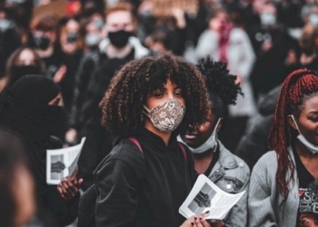 PERCHÉ LE MASSE ACCETTANO LA DOMINAZIONE 