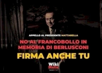 No al francobollo in memoria di Berlusconi