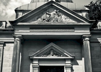 Farisei e sepolcri imbiancati