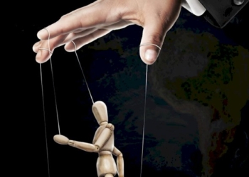 I giochi di potere e di prestigio nella politica