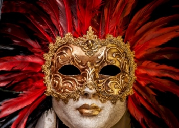 «LA REGIONE TOSCANA DESTINA 1 MILIONE DI EURO PER IL CARNEVALE DI VIAREGGIO»