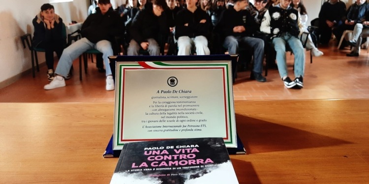 Una vita intera dedicata alla lotta contro la camorra per debellare il male