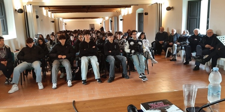 Una vita intera dedicata alla lotta contro la camorra per debellare il male