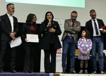 Sonia Alfano: «Mio padre era un’insegnate delle scuole medie con l’hobby del giornalismo»