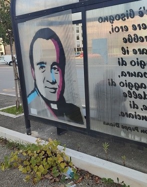 Danneggiata dal maltempo la panchina dedicata a don Peppe Diana