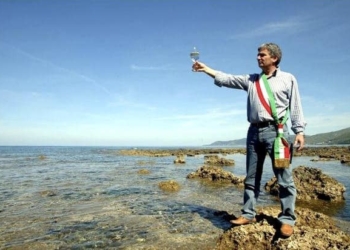 Fondazione Vassallo: “La verità sull’omicidio di Angelo Vassallo sta venendo a galla”