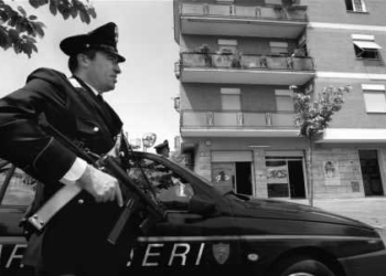 Scoperto un arsenale con armi da guerra e esplosivi