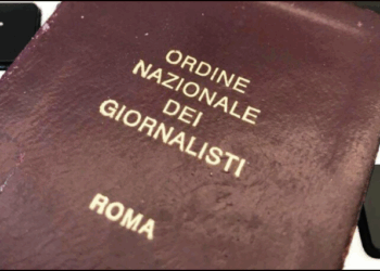 Verso la nuova card professionale per i giornalisti: addio al tesserino cartaceo dal 2026?
