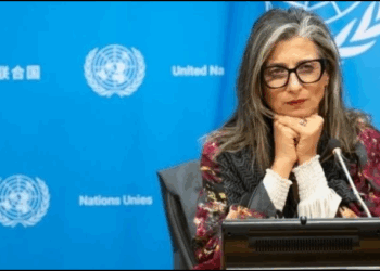 Francesca Albanese sotto attacco: le sanzioni USA e il silenzio imbarazzante dell’Italia