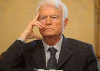 L’Araba Fenice della propaganda: Marina Berlusconi, Dell’Utri e la verità che non rinasce mai