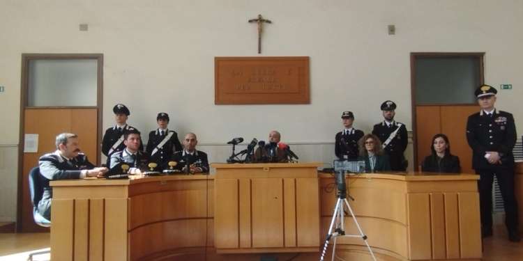 Omicidio «in un contesto familiare abbastanza travagliato», a Vasto terzo giovane ucciso in nove anni