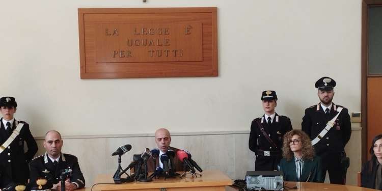 Omicidio «in un contesto familiare abbastanza travagliato», a Vasto terzo giovane ucciso in nove anni