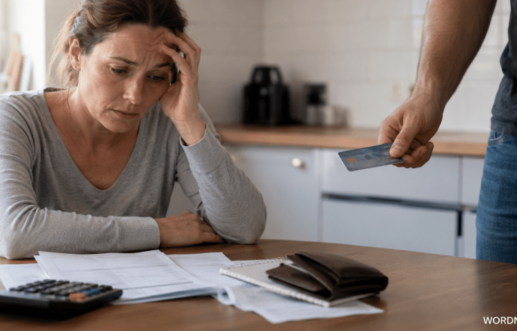 Violenza economica di genere: il reato invisibile che tiene le donne prigioniere