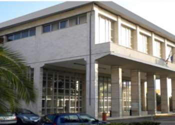 Ragazzo sfregiato al volto in modo permanente, condannati in due