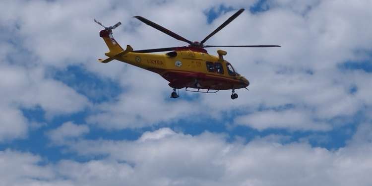 Aereo ultraleggero precipitato a Vasto, due feriti gravi