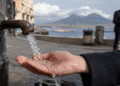 ABC Napoli, l’acqua pubblica verso il mercato? L’ombra dei privati sulla trasformazione in SpA