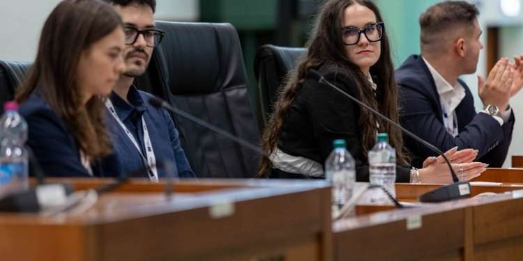 «La memoria ci chiede di non rimanere spettatori e fermarci al ricordo ma trasformarla in responsabilità»