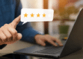 Recensioni online, Udicon: “Stop ai falsi, serve trasparenza”