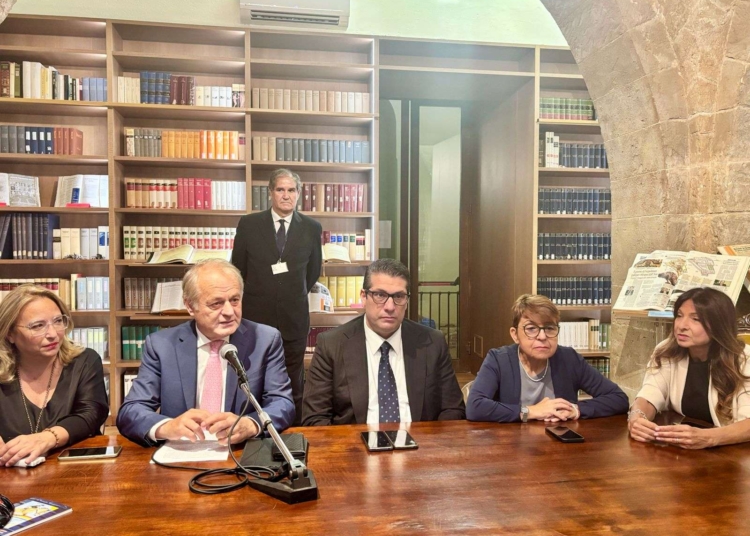 Istituzioni fragili, clan forti: la politica del “favore” travolge tutti Presentato bilancio annuale commissione Antimafia Ars